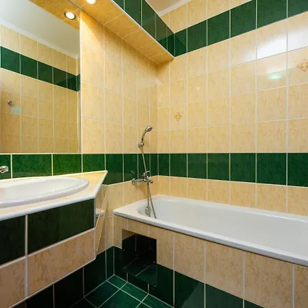 فندق Sorea Hutnik 3*
