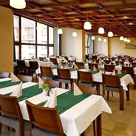 Sorea Hutnik 3*